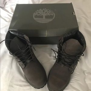 grey and black timberlands